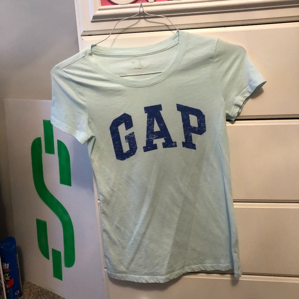 Gap Logo Tee